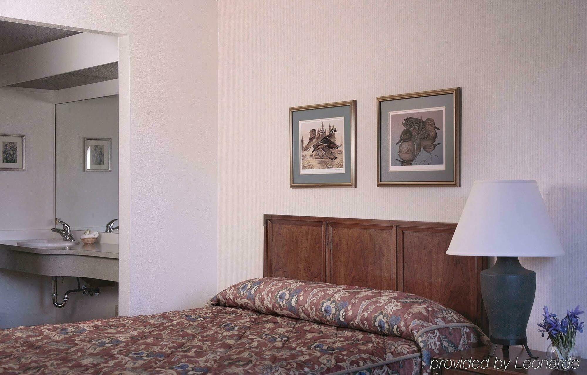 Sophie Station Suites Fairbanks Extérieur photo